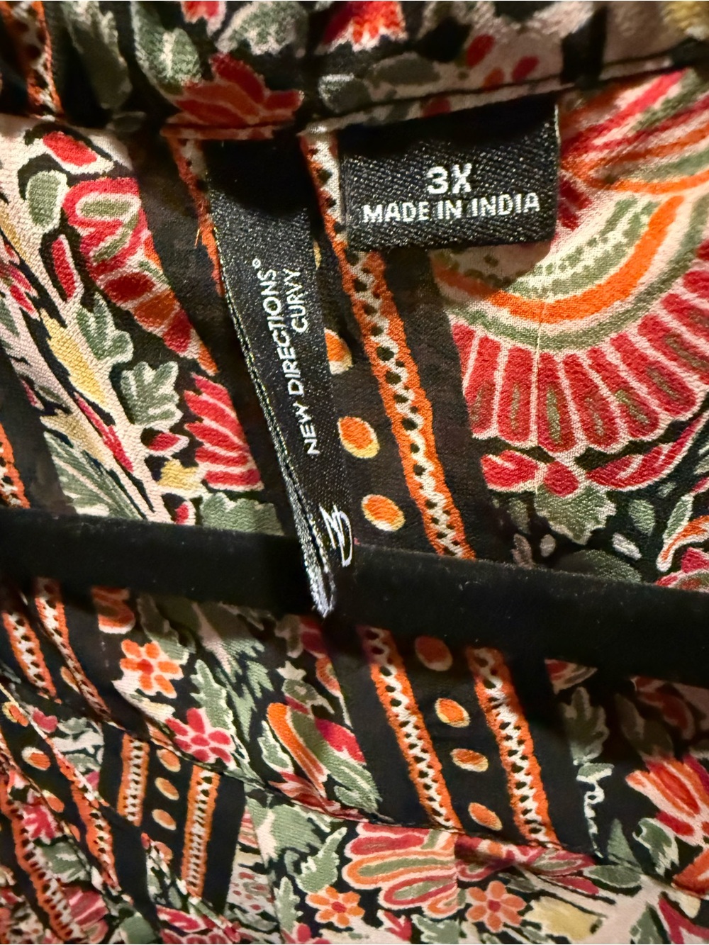 new directions Boho Pintuck Tunic - Picture 2 of 4